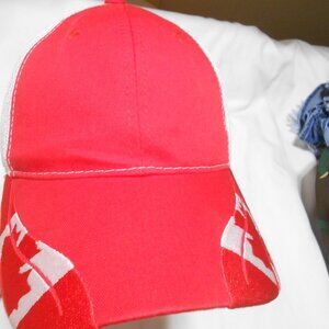 UNISEX NWOT RED & WHT CANADA BASEBALL STYLE HAT CAP AUTHENTIC T-SHIRT COMPANY